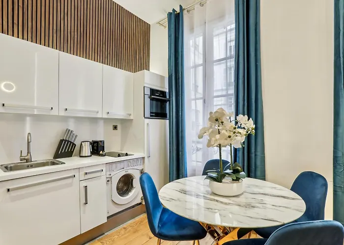 Prime Location - Orsay - Chic * Paryż