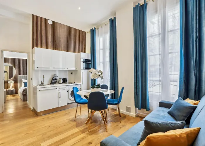 Prime Location - Orsay - Chic