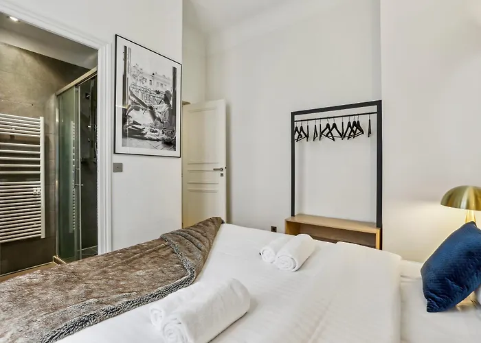 Prime Location - Orsay - Chic Paryż